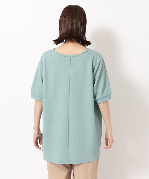 SHOO・LA・RUE（シューラルー）の「◆さらっと心地よいふくれジャカードAライントップス（Tシャツ/カットソー・レディース・グレー/ライトブルー/ベビーピンク/ブラック/ホワイト・04/03/02）」の6枚目の写真