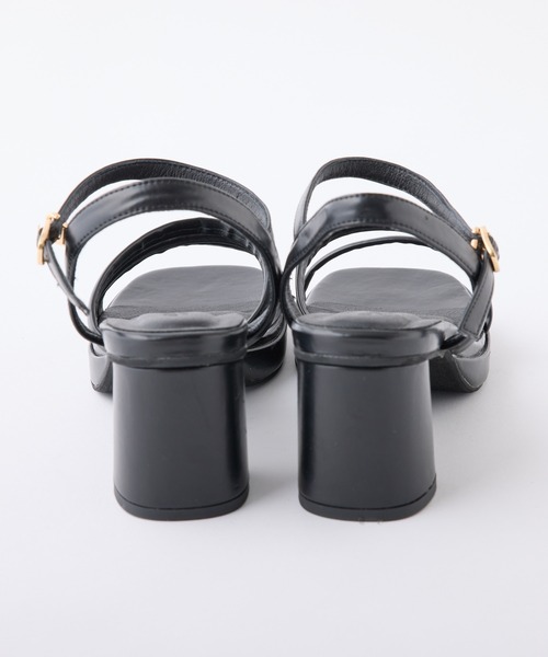 one after another NICE CLAUP（ワンアフターアナザーナイスクラップ）の「ストーム付きストラップサンダル（サンダル・レディース・ブラック/アイボリー・L/M/S）」の17枚目の写真