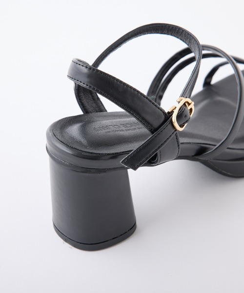 one after another NICE CLAUP（ワンアフターアナザーナイスクラップ）の「ストーム付きストラップサンダル（サンダル・レディース・ブラック/アイボリー・L/M/S）」の18枚目の写真