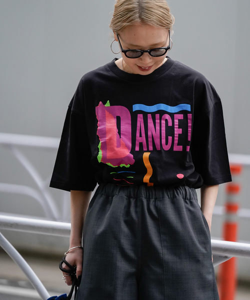 OUTDOOR PRODUCTS（アウトドアプロダクツ）の「DANCE LOGO TEE（Tシャツ/カットソー・レディース・ホワイト/ブラック・FREE）」の5枚目の写真