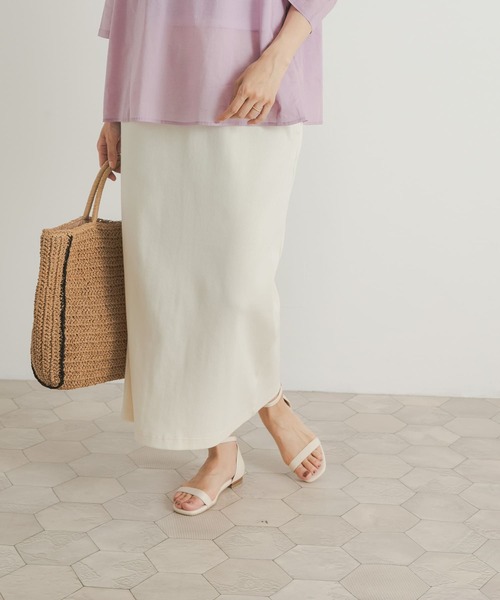 URBAN RESEARCH DOORS(アーバンリサーチドアーズ)の「『UR GREEN』リブカットストレートスカート(スカート・レディース・アイボリー/ブラック・MEDIUM)」の18枚目の写真