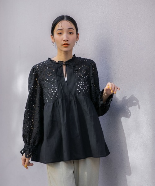 セール】WEB限定/カットワークレースピンタックブラウス（シャツ
