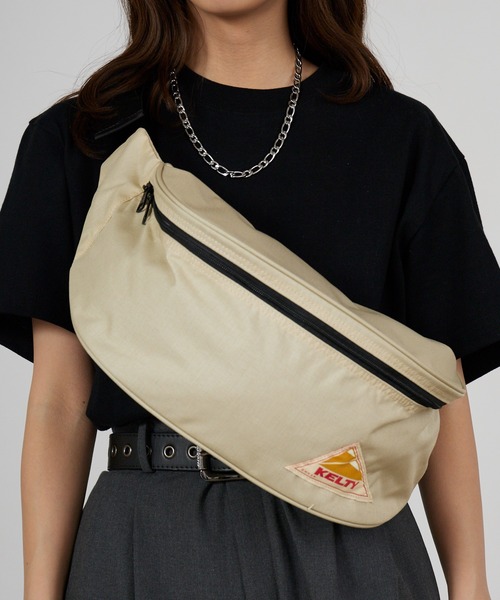 KELTY（ケルティ）の「KELTY/ケルティ BIG FANNY ボディバッグ ストリート バーベキュー 公園 2026年春夏（ボディバッグ/ウエストポーチ・メンズ・ブラック/オリーブ/セージグリーン/モカ/ネイビー/マスタード/タン/キャメル/グレー/ベージュ・ONE SIZE）」の4枚目の写真