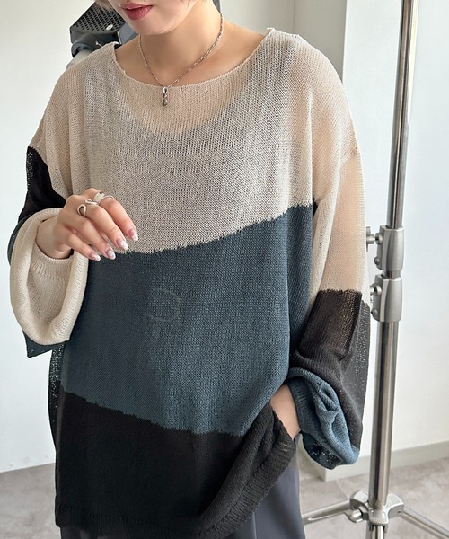 apres jour mignon（アプレジュールミニョン）の「3カラーシアーニット【ZOZOTOWN限定アイテム】（ニット/セーター・レディース・アイボリー/オフホワイト/グレー・X-LARGE/フリー）」の4枚目の写真