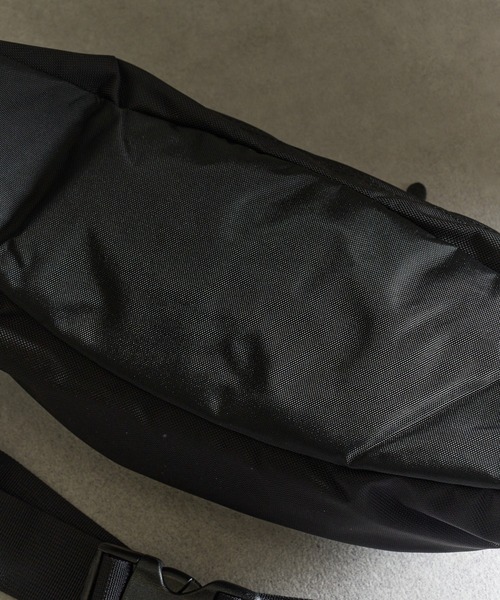 GREGORY(グレゴリー)の「【GREGORY】TAILRUNNER テールランナー(ボディバッグ/ウエストポーチ・メンズ・ブラック/その他1/パープル/ベージュ/ブラック系その他2/サックスブルー/ネイビー/カーキ・FREE)」の22枚目の写真