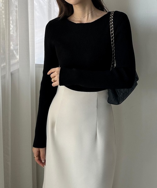 Louere（ルエレ）の「厚手ボートネック長袖リブニット（ニット/セーター・レディース・ブラック/アイボリー/グレイッシュベージュ・SMALL/MEDIUM/LARGE）」の12枚目の写真