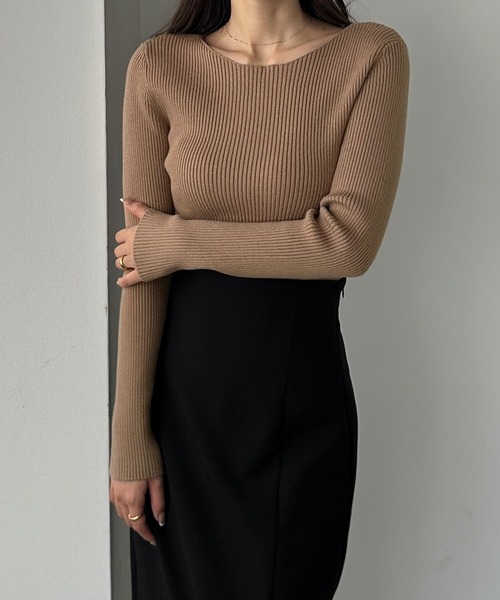 Louere（ルエレ）の「厚手ボートネック長袖リブニット（ニット/セーター・レディース・ブラック/アイボリー/グレイッシュベージュ・SMALL/MEDIUM/LARGE）」の17枚目の写真