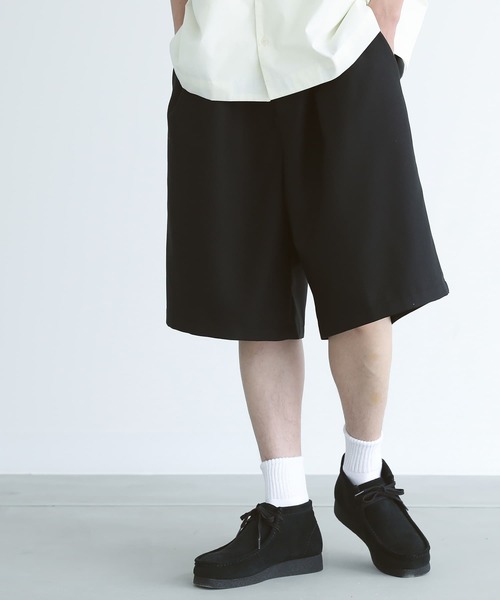 n'OrLABEL(ノアールレーベル)の「ベーシックワイドハーフパンツ(その他パンツ・メンズ・ブラック/グレイッシュブルー・M/L/XL)」の3枚目の写真