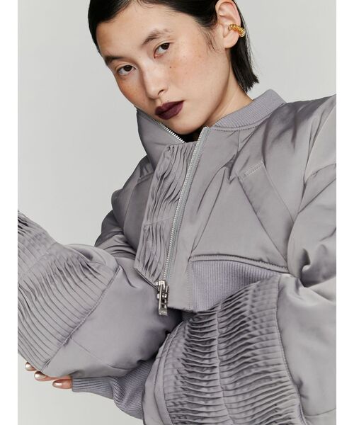 UN3D.（アンスリード）の「SWIRLY EARCUFFS M / スワイリーイヤーカフM（イヤーカフ・レディース・ゴールド/シルバー・FREE）」の8枚目の写真