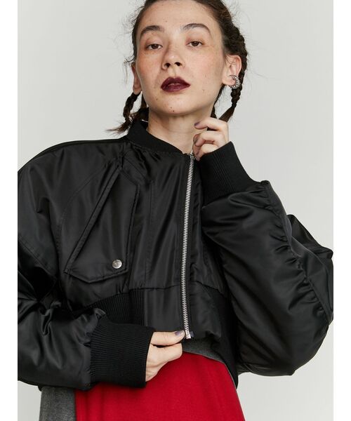 UN3D.（アンスリード）の「SWIRLY EARCUFFS M / スワイリーイヤーカフM（イヤーカフ・レディース・ゴールド/シルバー・FREE）」の10枚目の写真