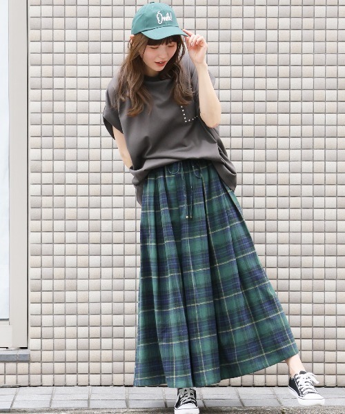 チチカカ（チチカカ）の「起毛コットンチェックスカート【大きいサイズ】（スカート・レディース・グリーン/イエロー/ネイビー・3L）」の5枚目の写真