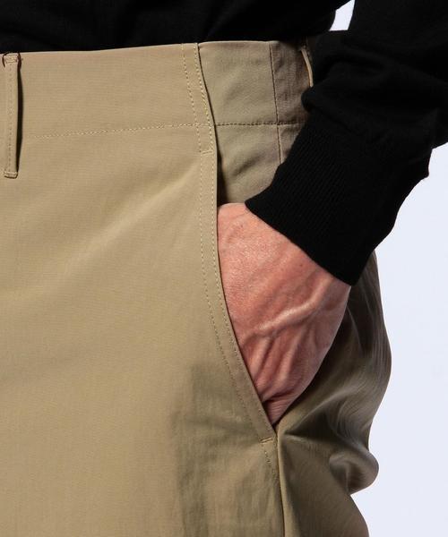 UNITED ARROWS(ユナイテッドアローズ)の「UAS ワイド チノパンツ◆(チノパンツ・メンズ・ベージュ/ネイビー・48/44/50/46/42/52)」の7枚目の写真