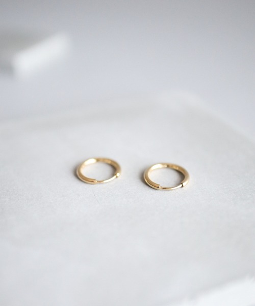 CERCA（チェルカ）の「KAM.accessory/金属アレルギー対応/シンプルミニフープピアス（ピアス（両耳用）・レディース・ゴールド/シルバー・#19/#15/#13/#9）」の9枚目の写真