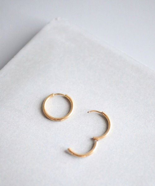 CERCA（チェルカ）の「KAM.accessory/金属アレルギー対応/シンプルミニフープピアス（ピアス（両耳用）・レディース・ゴールド/シルバー・#19/#15/#13/#9）」の10枚目の写真