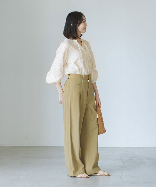 Noble（ノーブル）の「レオパードカットジャガードボーブラウス