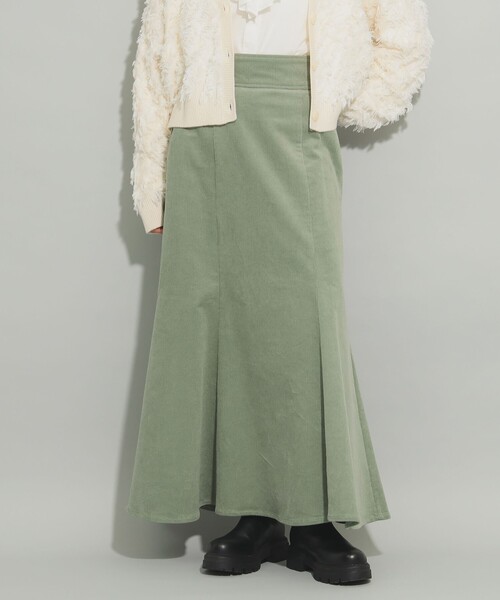 Ray BEAMS(レイビームス)の「コーデュロイ マーメイド スカート(スカート・レディース・オフホワイト/ブラウン系その他5/グリーン系その他2・0/1)」の3枚目の写真