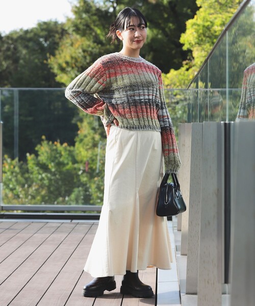 Ray BEAMS(レイビームス)の「コーデュロイ マーメイド スカート(スカート・レディース・オフホワイト/ブラウン系その他5/グリーン系その他2・0/1)」の5枚目の写真