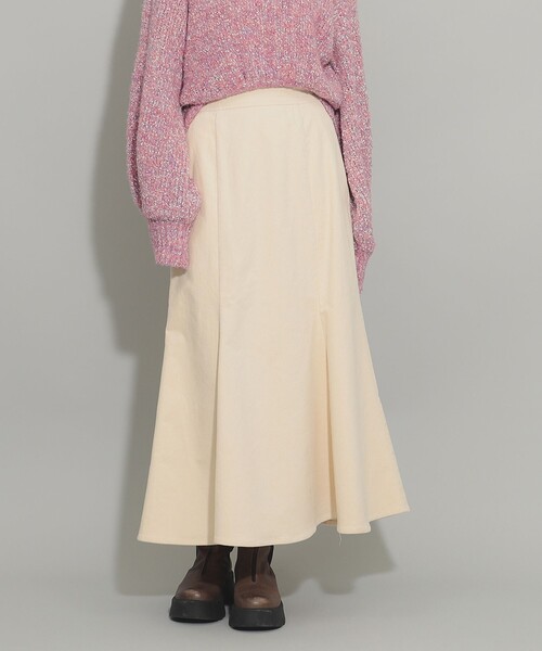 Ray BEAMS(レイビームス)の「コーデュロイ マーメイド スカート(スカート・レディース・オフホワイト/ブラウン系その他5/グリーン系その他2・0/1)」の9枚目の写真