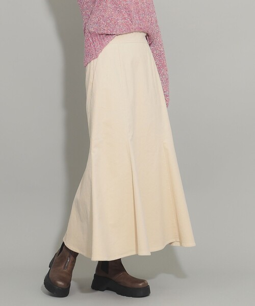 Ray BEAMS(レイビームス)の「コーデュロイ マーメイド スカート(スカート・レディース・オフホワイト/ブラウン系その他5/グリーン系その他2・0/1)」の10枚目の写真