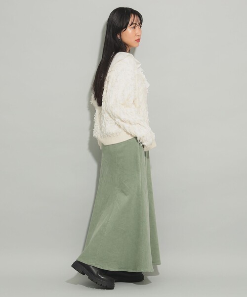 Ray BEAMS(レイビームス)の「コーデュロイ マーメイド スカート(スカート・レディース・オフホワイト/ブラウン系その他5/グリーン系その他2・0/1)」の15枚目の写真