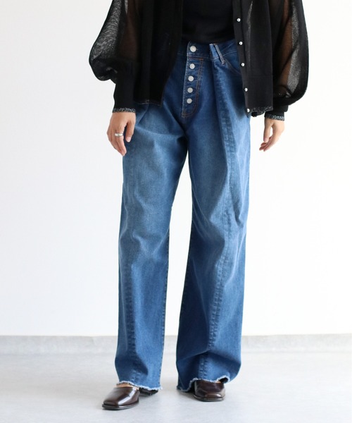 cepo（セポ）の「タックワイドデニムパンツ 〈ウエストホックで、簡単に華奢見え◎ 〉（デニムパンツ・レディース・ブルー系2/ブルー系1・L/M/S）」の8枚目の写真