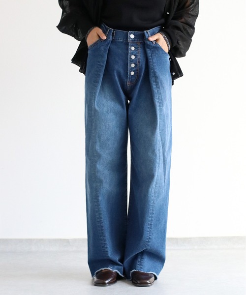 cepo（セポ）の「タックワイドデニムパンツ 〈ウエストホックで、簡単に華奢見え◎ 〉（デニムパンツ・レディース・ブルー系2/ブルー系1・L/M/S）」の3枚目の写真