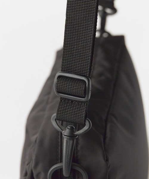 Columbia(コロンビア)の「Columbia/コロンビア Great Smoky Garden Shoulder ショルダーバッグ(ショルダーバッグ・メンズ・ブラック/イエロー/グレイッシュブルー・FREE)」の13枚目の写真
