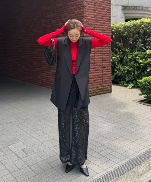 AMAIL（アマイル）の「Camouflage long vest（ベスト・レディース・ブラック/ベージュ・FREE）」の3枚目の写真