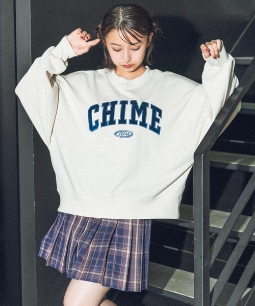 repipi armario(レピピ アルマリオ)の「ベロアワッペンスウェット(スウェット・キッズ・サックスブルー/アイボリー/イエロー/スミクロ/ブラウン/グレー/マスタード/ブルー/グレー系2/カーキ・LARGE/MEDIUM/SMALL)」の19枚目の写真