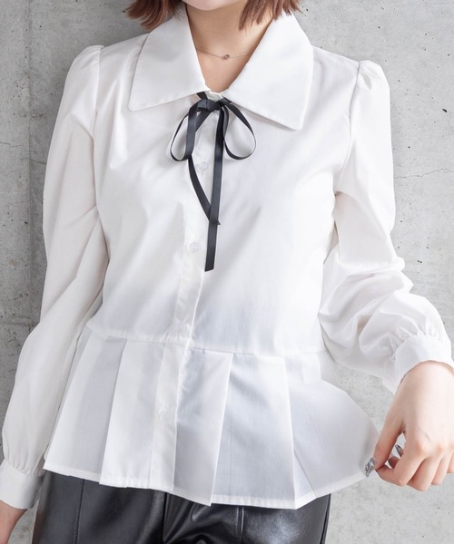 clear（クリア）の「配色リボン裾フリルブラウス [着回し力抜群 ガーリー]≪再入荷≫（シャツ/ブラウス・レディース・ベージュ/ブルーグレー/オフホワイト・F）」の2枚目の写真