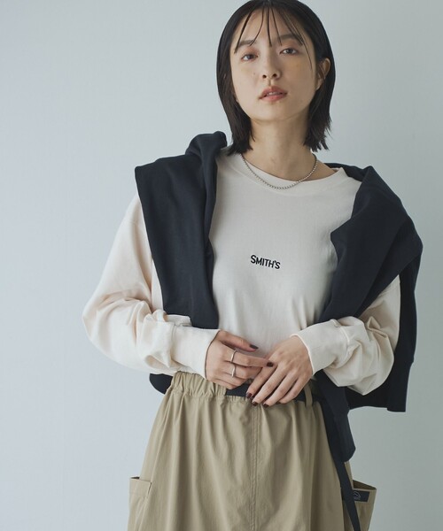 SMITH'S(スミス)の「SMITH’S(スミス)別注ピグメントロングスリーブTシャツ(Tシャツ/カットソー・レディース・ネイビー/オフホワイト/ダークグレー/ベージュ・M/L)」の2枚目の写真