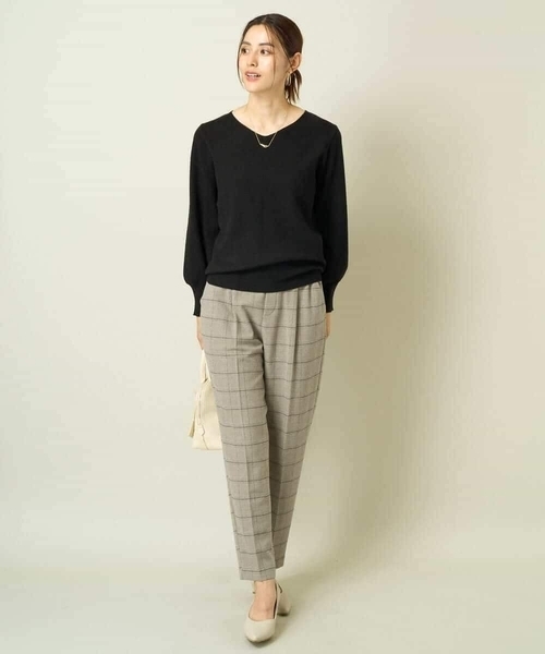 a.v.v（アーヴェヴェ）の「【洗える】Ｖネックパフスリーブニット/アンサンブル対応（ニット/セーター・レディース・ライトグレー/アイボリー/ブラック/ブルー/グレー/オレンジ/ミント/レッド/ネイビー・36/34/40/38/42）」の17枚目の写真