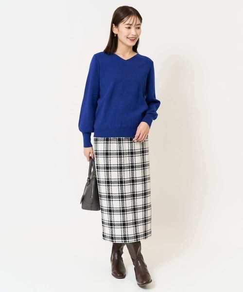 a.v.v（アーヴェヴェ）の「【洗える】Ｖネックパフスリーブニット/アンサンブル対応（ニット/セーター・レディース・ライトグレー/アイボリー/ブラック/ブルー/グレー/オレンジ/ミント/レッド/ネイビー・36/34/40/38/42）」の14枚目の写真