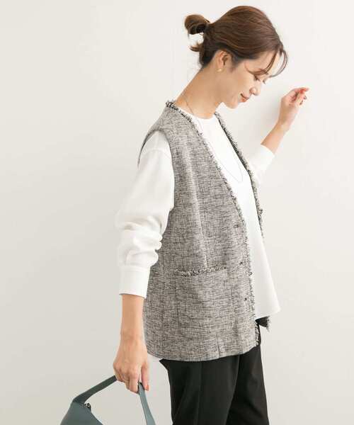 URBAN RESEARCH DOORS（アーバンリサーチドアーズ）の「ジョーゼットクルーネックブラウス（Tシャツ/カットソー・レディース・ベージュ系その他/ブラック/オフホワイト・MEDIUM）」の6枚目の写真