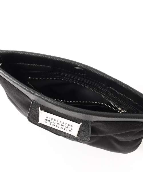 Maison Margiela（メゾンマルジェラ）の「Maison Margiela(メゾン マルジェラ) Glam Slam Sport Flat P　SB2WG0008/P1511（クラッチバッグ・メンズ・ブラック・FREE）」の11枚目の写真