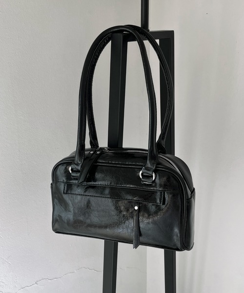 by muni:r（バイ ムニール）の「レザースクエアボストンショルダーバッグ（ショルダーバッグ・レディース・ブラウン/アイボリー/ブラック・ONE SIZE）」の2枚目の写真