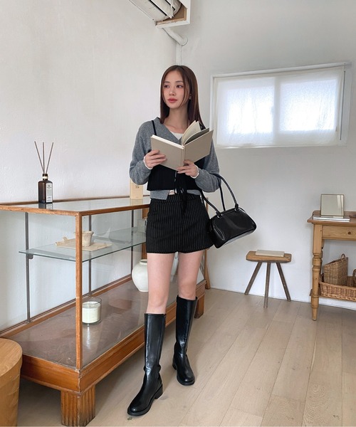 by muni:r（バイ ムニール）の「レザースクエアボストンショルダーバッグ（ショルダーバッグ・レディース・ブラウン/アイボリー/ブラック・ONE SIZE）」の20枚目の写真