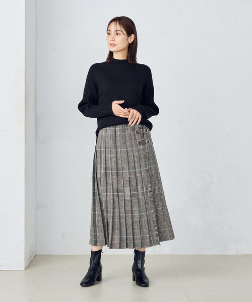 COMME CA ISM（コムサイズム）の「【ウォッシャブル】日本の色　ハイネックニット（ニット/セーター・レディース・オフホワイト/グレー/ブラック/イエロー×グリーン/サックスブルー・MEDIUM/LARGE）」の20枚目の写真