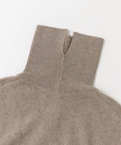 URBAN RESEARCH DOORS(アーバンリサーチドアーズ)の「ハミルトンウールタートルプルオーバー(ニット/セーター・レディース・イエロー/モカ/ブラック系その他・MEDIUM)」の17枚目の写真