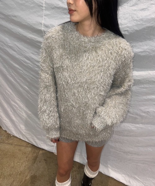 BLONDEY（ブロンディ）の「グリッターフェザーオーバーニット（ニット/セーター・レディース・ベージュ/ホワイト/チャコールグレー・FREE）」の16枚目の写真