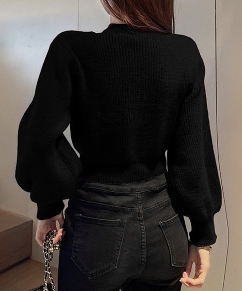 Lace Ladies(レースレディース)の「アシンメトリー カシュクール風 コンパクト ニット プルオーバー(ニット/セーター・レディース・ホワイト/ブラック・FREE)」の5枚目の写真