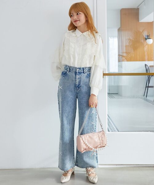 MAJESTIC LEGON（マジェスティックレゴン）の「襟付きシアーフリルブラウス（シャツ/ブラウス・レディース・ピンク/アイボリー/グレー/グレー系その他/イエロー系その他・MEDIUM）」の16枚目の写真