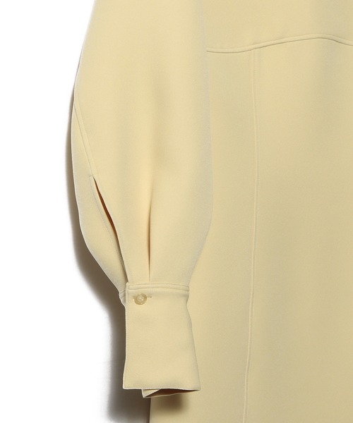 ESTNATION(エストネーション)の「ESTNATION / ポリエステル ダブルクロス ミニワンピース(ワンピース・レディース・ブラック/イエロー・36/38)」の4枚目の写真