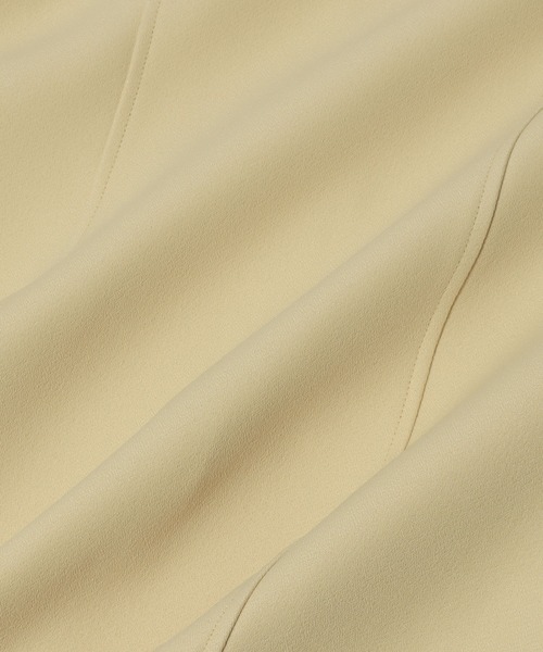 ESTNATION(エストネーション)の「ESTNATION / ポリエステル ダブルクロス ミニワンピース(ワンピース・レディース・ブラック/イエロー・36/38)」の3枚目の写真