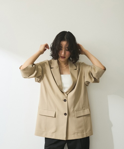 ADAM ET ROPE'（アダムエロペ）の「【WEB限定】シングルブレストシャツジャケット（テーラードジャケット・レディース・ブラック/ベージュ/ブラウン・FREE）」の16枚目の写真