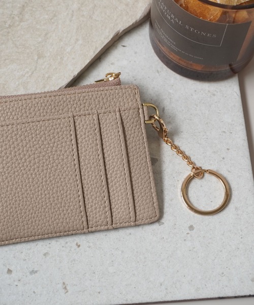 ammy.（エイミードット）の「【 ammy. / エイミードット 】 薄型 キーチェーン付 フラグメントケース / カードケース コインケース（カードケース・レディース・ホワイト/ベージュ/ブラック/ピンクベージュ・FREE）」の5枚目の写真