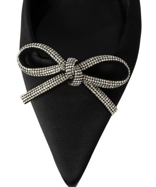 R&E（アールアンドイー）の「【R&E】ビジューリボンバックストラップヒールパンプス（パンプス・レディース・ピンクベージュ/ブラック・22cm/24.5cm/24cm/23.5cm/23cm/22.5cm）」の5枚目の写真