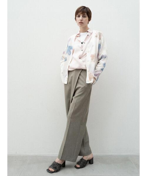 Te chichi（テチチ）の「フラワープリントカーディガン《2025spring catalog item》（カーディガン/ボレロ・レディース・オフホワイト/ベージュ・F）」の4枚目の写真