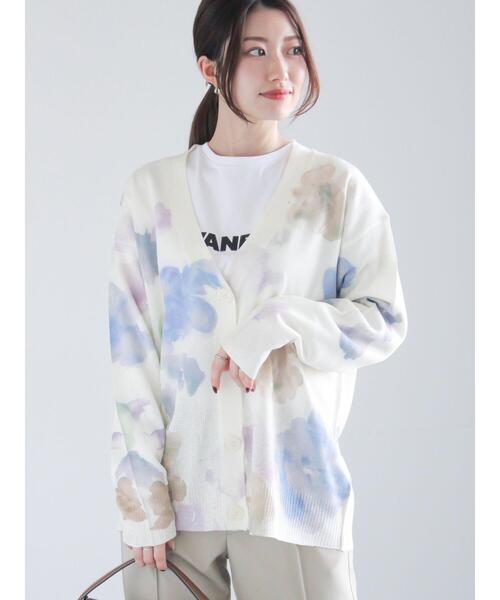 Te chichi（テチチ）の「フラワープリントカーディガン《2025spring catalog item》（カーディガン/ボレロ・レディース・オフホワイト/ベージュ・F）」の10枚目の写真