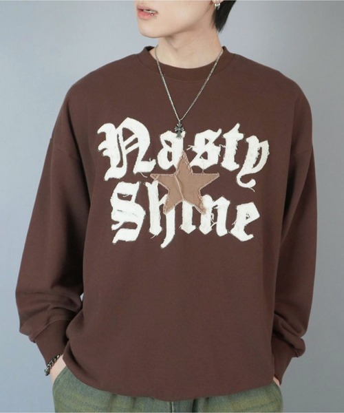 SPINNS(スピンズ)の「グランジスウェット/オールドイングリッシュロゴ(スウェット・メンズ・ブラウン/ピンク/杢グレー/カーキ/ブラック系その他・ONESIZE)」の4枚目の写真